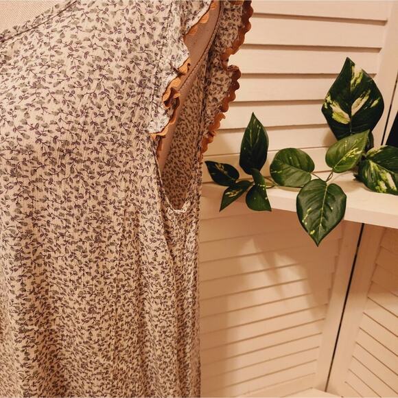 ALTAR'D STATE NEW BROWN/BLUE FLORAL TIE FRONT BLOUSE SIZE LARGE - Picture 3 of 7